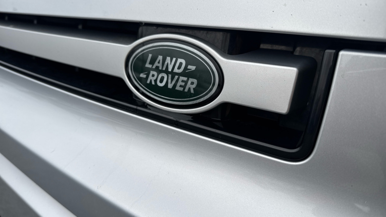Land Rover Defender 3.0 D250 XS Edition 110 5dr Auto Diesel Estate